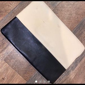 Celine Pouch